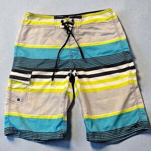 O’Neil board shorts‎